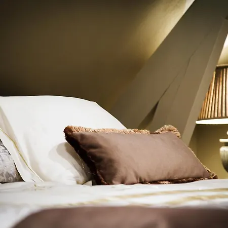 Parc Apartments *